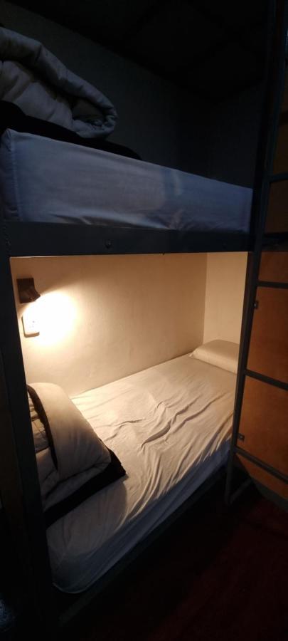 Katana Capsule Hostel Μεντόζα Εξωτερικό φωτογραφία